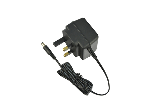 4.5V προσαρμοστής παροχής ηλεκτρικού ρεύματος εναλλασσόμενου ρεύματος με το βούλωμα 3PIN UK που χρησιμοποιείται για την αεραντλία